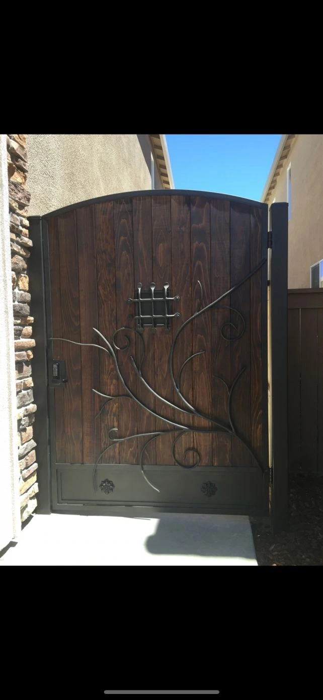 portfolio-door