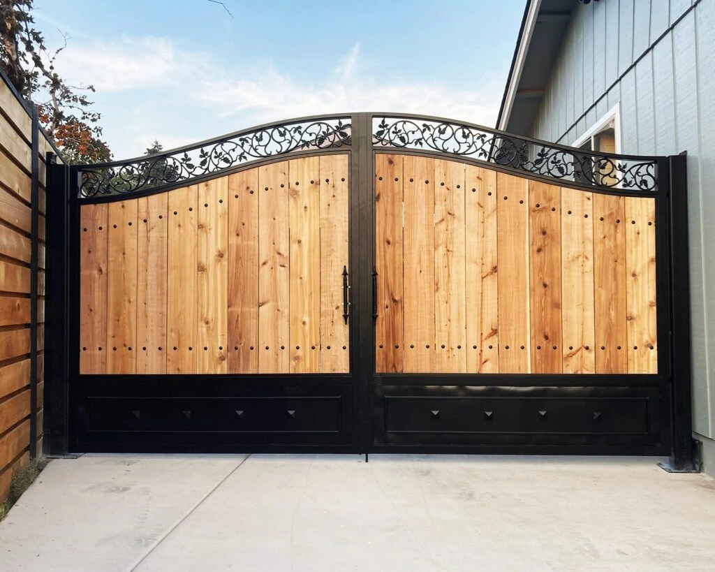 portfolio-door